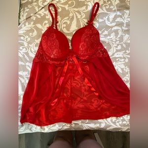 Sexy Red  la Senza Front Close Babydoll